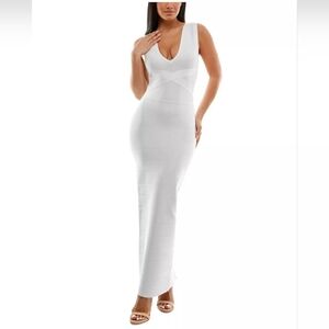 BEBE Evening Gown  Bandage Textured V-Neck WHITE SIZE SMALL NWOT
